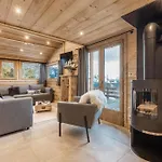 Chalet Karavi *